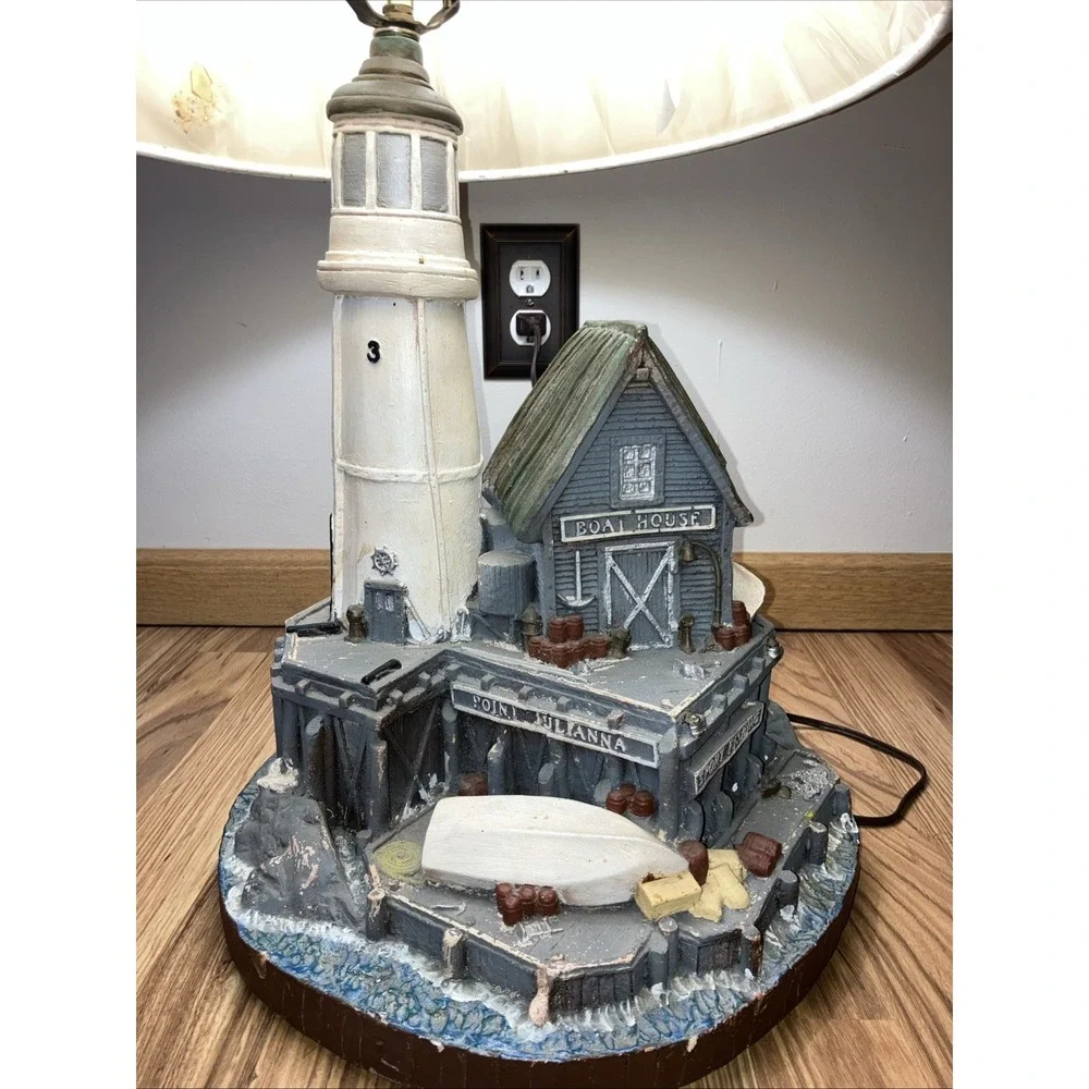 1978 Apsit Bros Of California Lighthouse Fishing Nautical Chalkware‎ Table Lamp